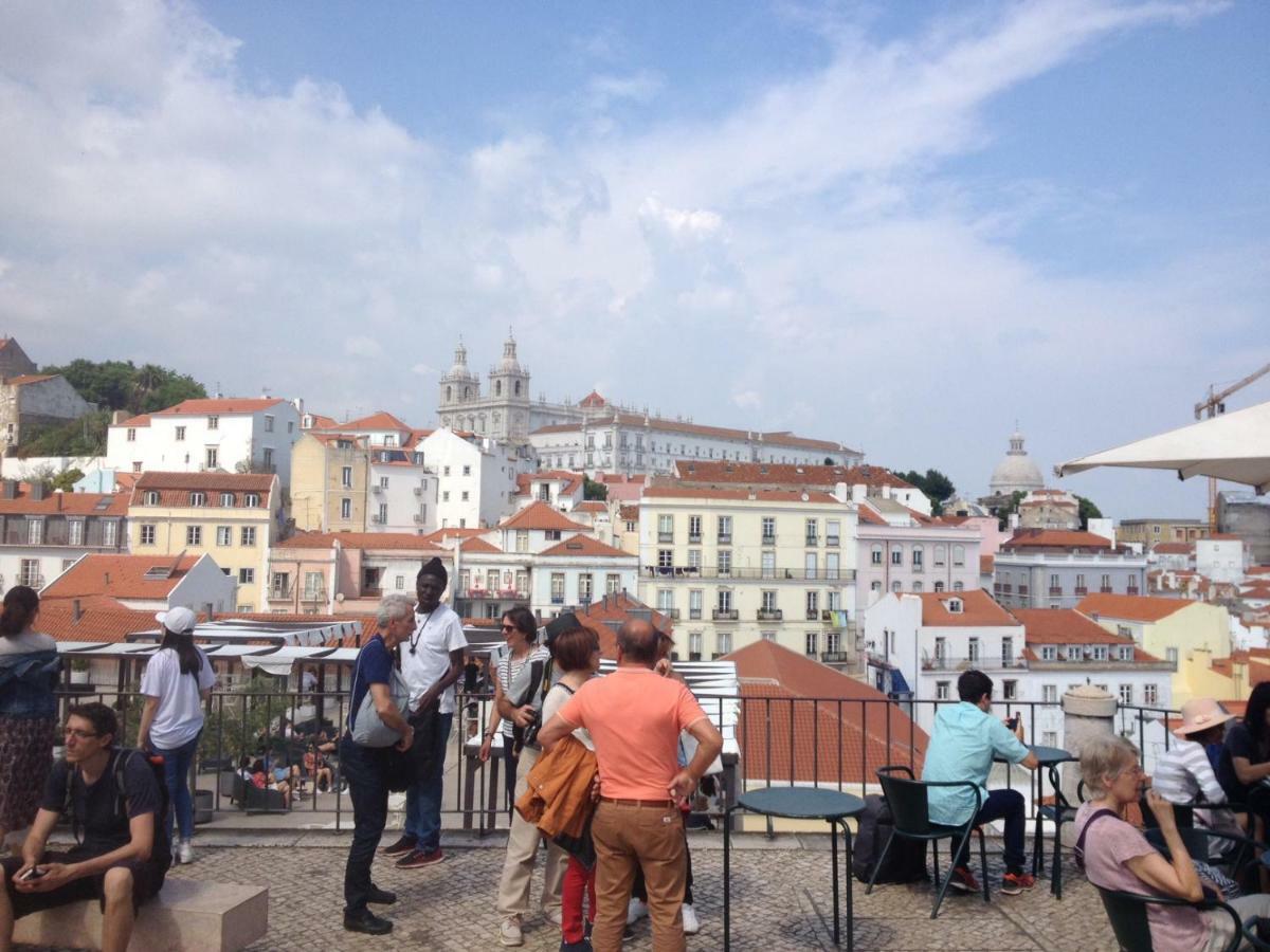Studio In The Heart Of Alfama Лиссабон Экстерьер фото